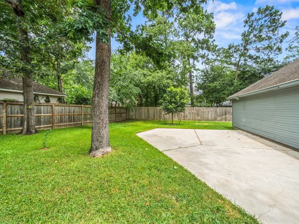 18 S Dragonwood Place, The Woodlands TX 77381