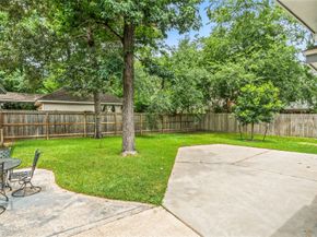 18 S Dragonwood Place, The Woodlands TX 77381