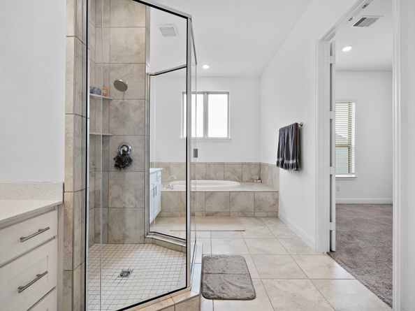 11008 Mikula Drive, Houston TX 77043