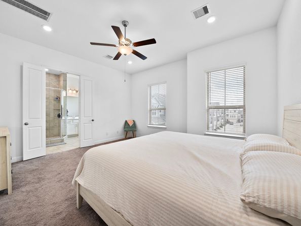 11008 Mikula Drive, Houston TX 77043