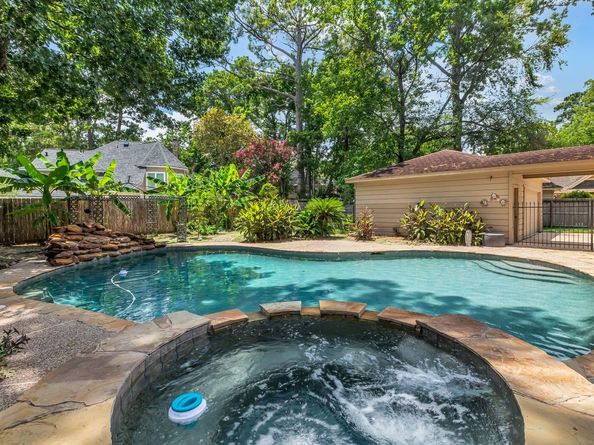 4918 Pine Garden Drive, Kingwood TX 77345