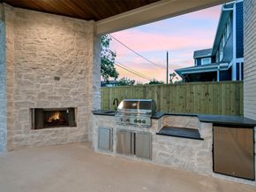 8619 Cedarbrake Drive, Spring Valley Village TX 77055