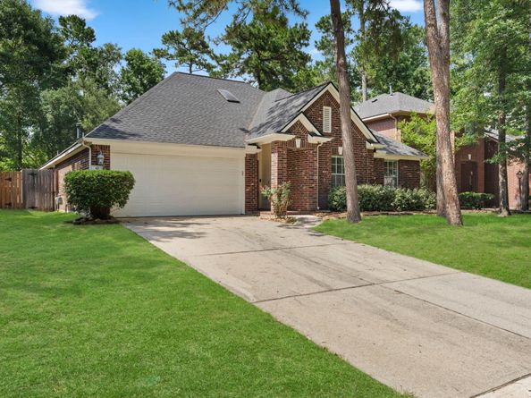 42 Windswept Oaks Place, Conroe TX 77385