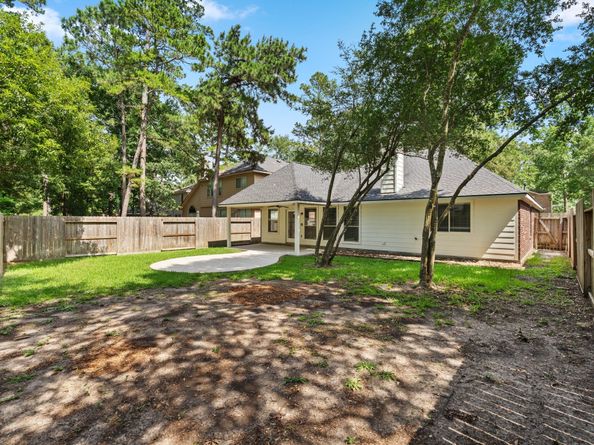 42 Windswept Oaks Place, Conroe TX 77385