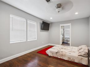 7966 Bonaire Street, Houston TX 77028