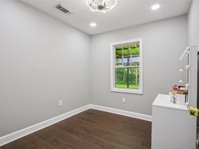 7966 Bonaire Street, Houston TX 77028