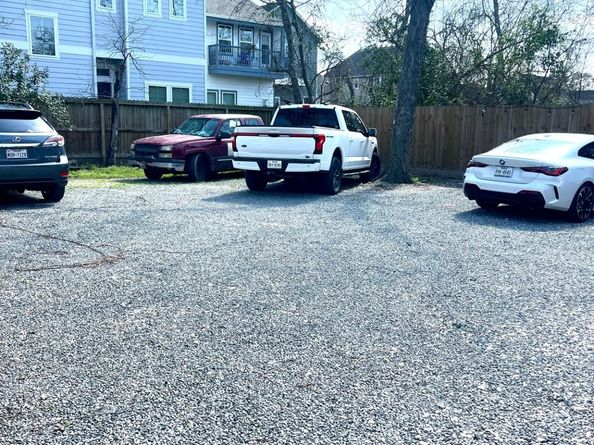 203 S Lockwood Drive, Houston TX 77011