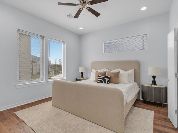 2719 Clay Street, Houston TX 77003