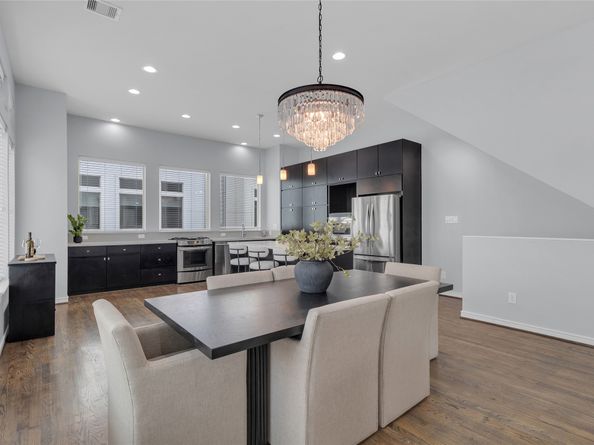 2719 Clay Street, Houston TX 77003