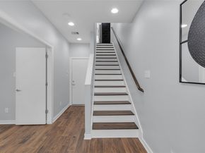 2719 Clay Street, Houston TX 77003