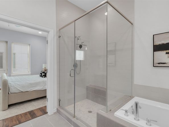 2719 Clay Street, Houston TX 77003