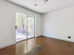 2605 Calumet Street 48, Houston TX 77004