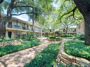 3224 Timmons Lane 157, Houston TX 77027