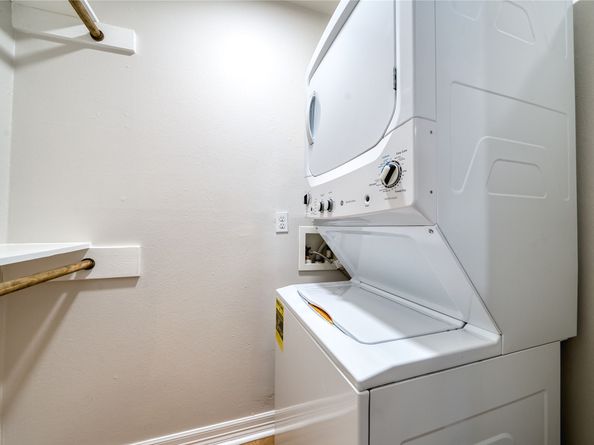 3224 Timmons Lane 157, Houston TX 77027