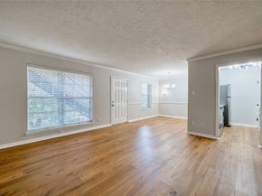 3224 Timmons Lane 157, Houston TX 77027