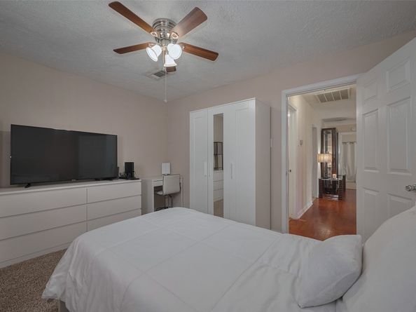 12450 Kathryn Street, Houston TX 77015