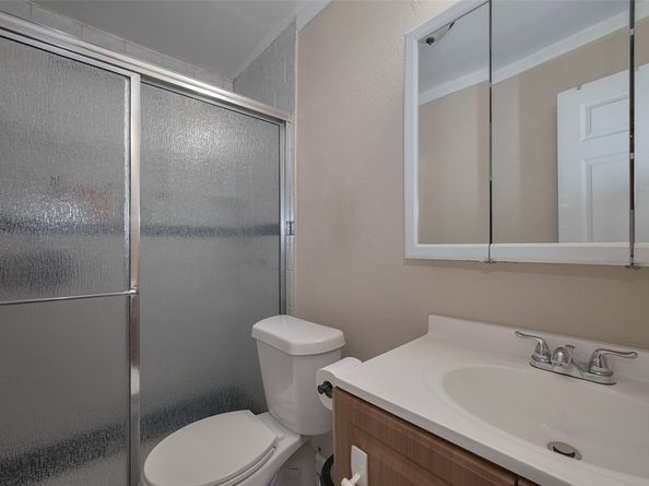 12450 Kathryn Street, Houston TX 77015