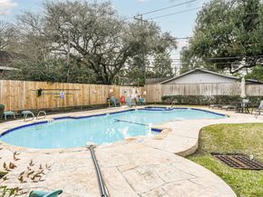 4315 Westheimer Road, Houston TX 77027