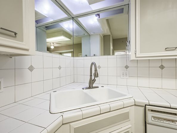 4315 Westheimer Road, Houston TX 77027