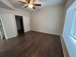 2213 S Braeswood Boulevard 12B, Houston TX 77030
