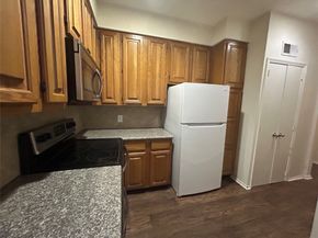 2213 S Braeswood Boulevard 12B, Houston TX 77030