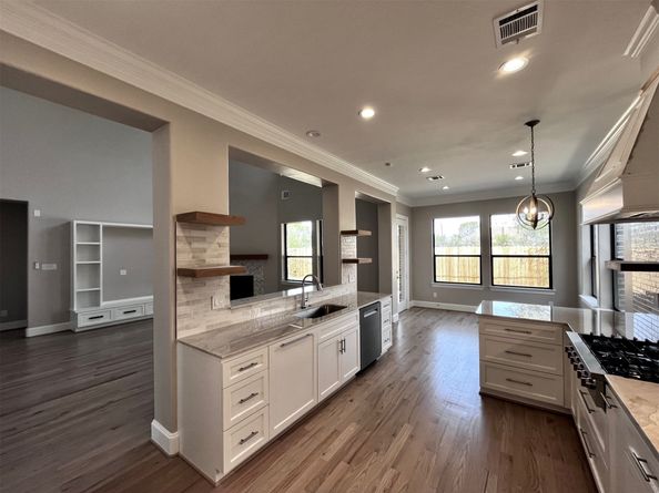 5506 Darnell Street, Houston TX 77096