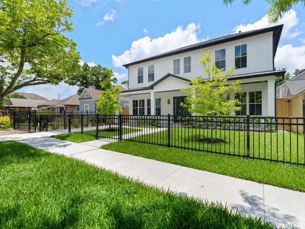 1516 Waverly Street, Houston TX 77008
