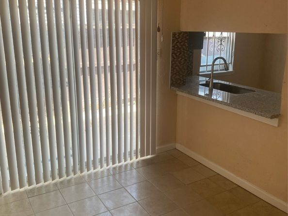 9350 Country Creek Drive 1, Houston TX 77036