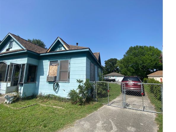 9910 Fulton Street, Houston TX 77076