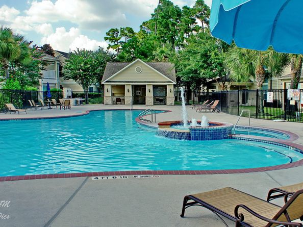 13600 Breton Ridge Street 26C, Houston TX 77070