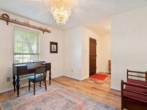 2602 Pilgrims Point Drive, Webster TX 77598