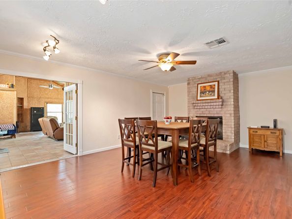 2602 Pilgrims Point Drive, Webster TX 77598