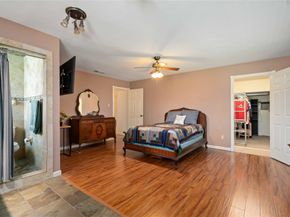 2602 Pilgrims Point Drive, Webster TX 77598