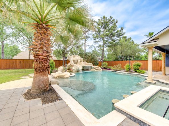 6 Laxey Glen Drive, Spring TX 77379