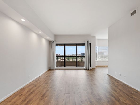 2001 Holcombe Boulevard 1105, Houston TX 77030
