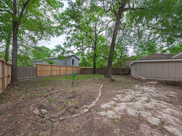 3214 Three Pines Drive, Houston TX 77339