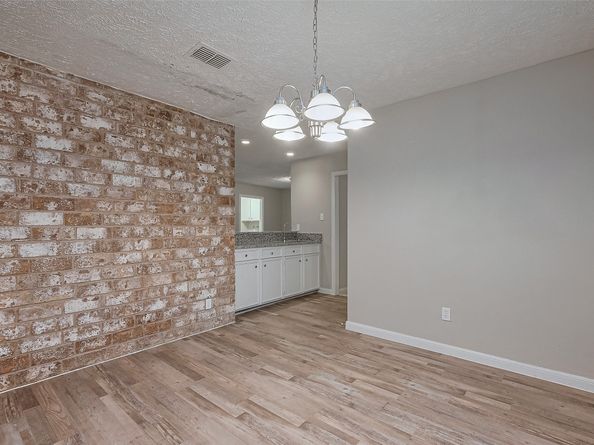 3214 Three Pines Drive, Houston TX 77339
