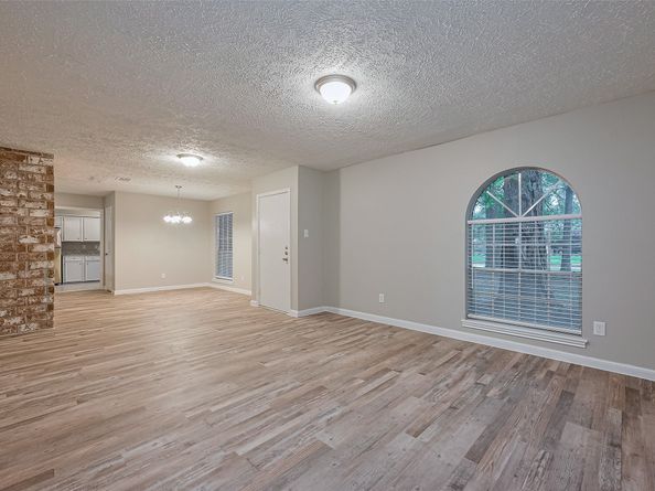 3214 Three Pines Drive, Houston TX 77339