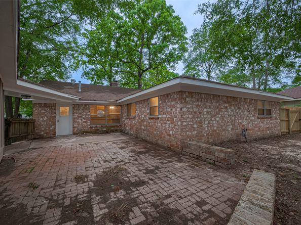 3214 Three Pines Drive, Houston TX 77339