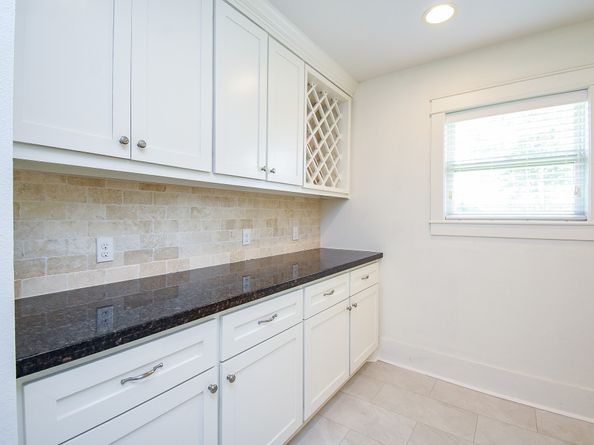 1406 Foxwood Road, Houston TX 77008