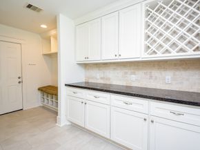 1406 Foxwood Road, Houston TX 77008