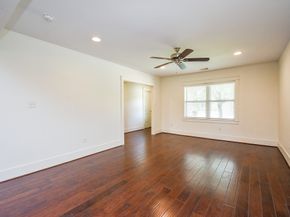 1406 Foxwood Road, Houston TX 77008