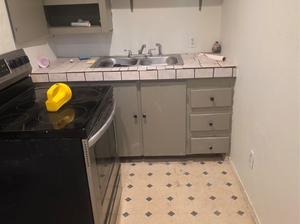 5206 Robertson Street, Houston TX 77009