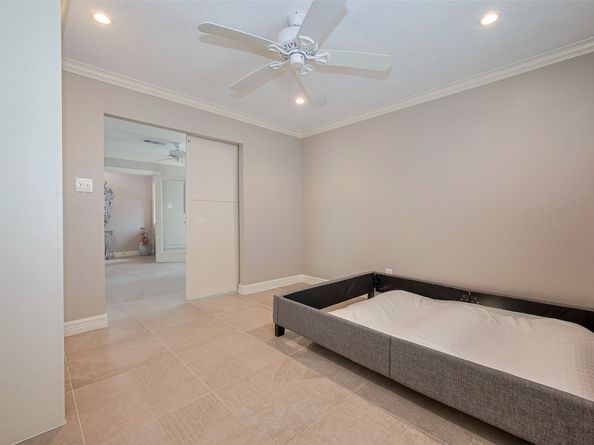 6014 Beaudry Drive, Houston TX 77035