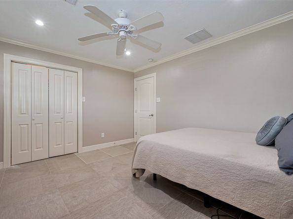 6014 Beaudry Drive, Houston TX 77035