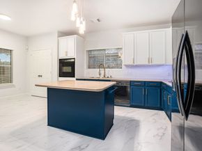 3811 Misty Falls Lane, Friendswood TX 77546