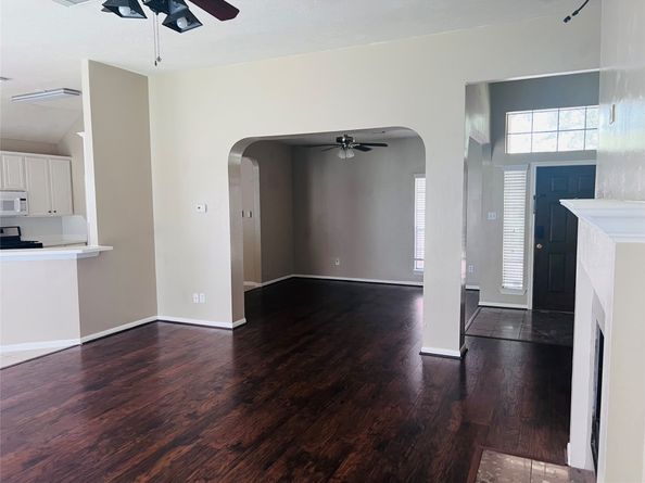 4722 Silverlake Drive, Sugar Land TX 77479