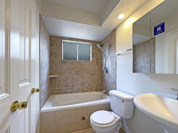 15815 La Cabana Drive, Houston TX 77062