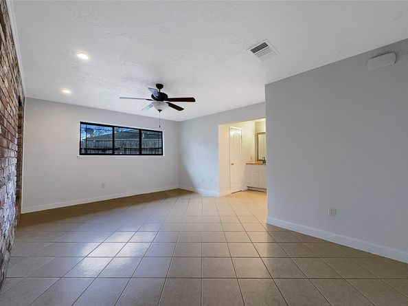 15815 La Cabana Drive, Houston TX 77062