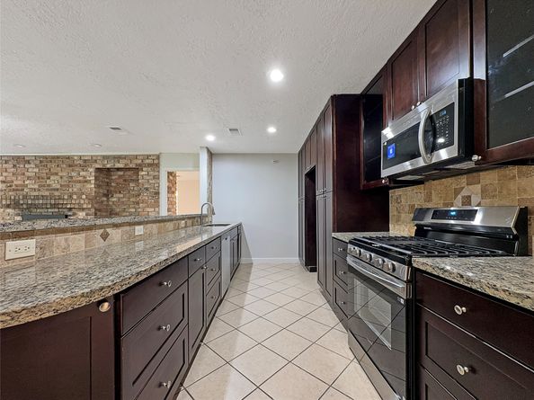 15815 La Cabana Drive, Houston TX 77062